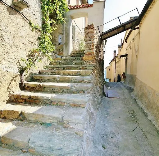 Costamagna Feriegård Noli